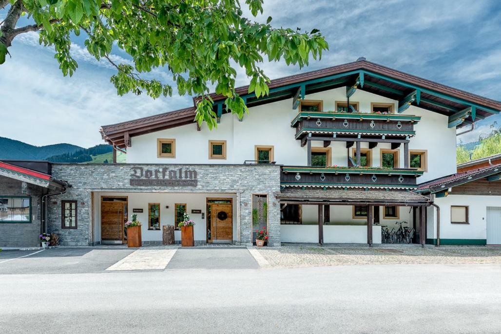 Pension Restaurant Dorfalm Leogang Esterno foto